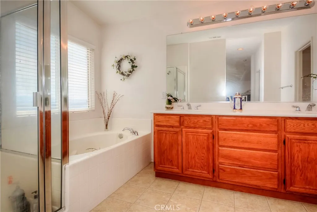21401 Greyson, Moreno Valley, California 92557 home-pic-36
