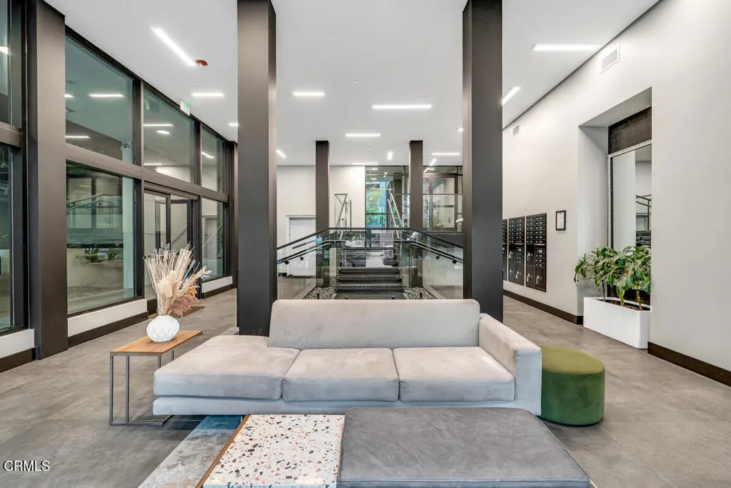 178 S Euclid Avenue 310, Pasadena, California 91101 home-pic-28