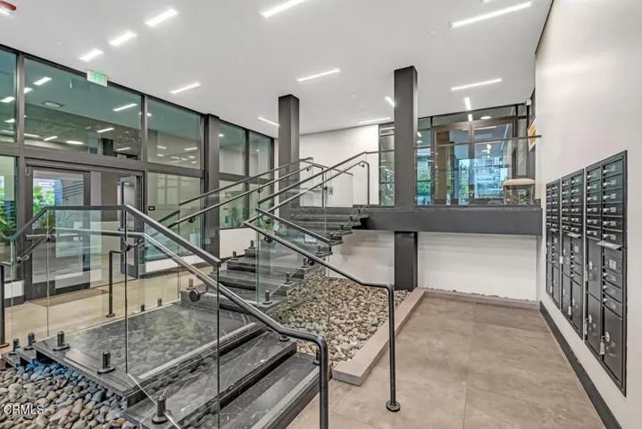 Euclid Ave MLS-3