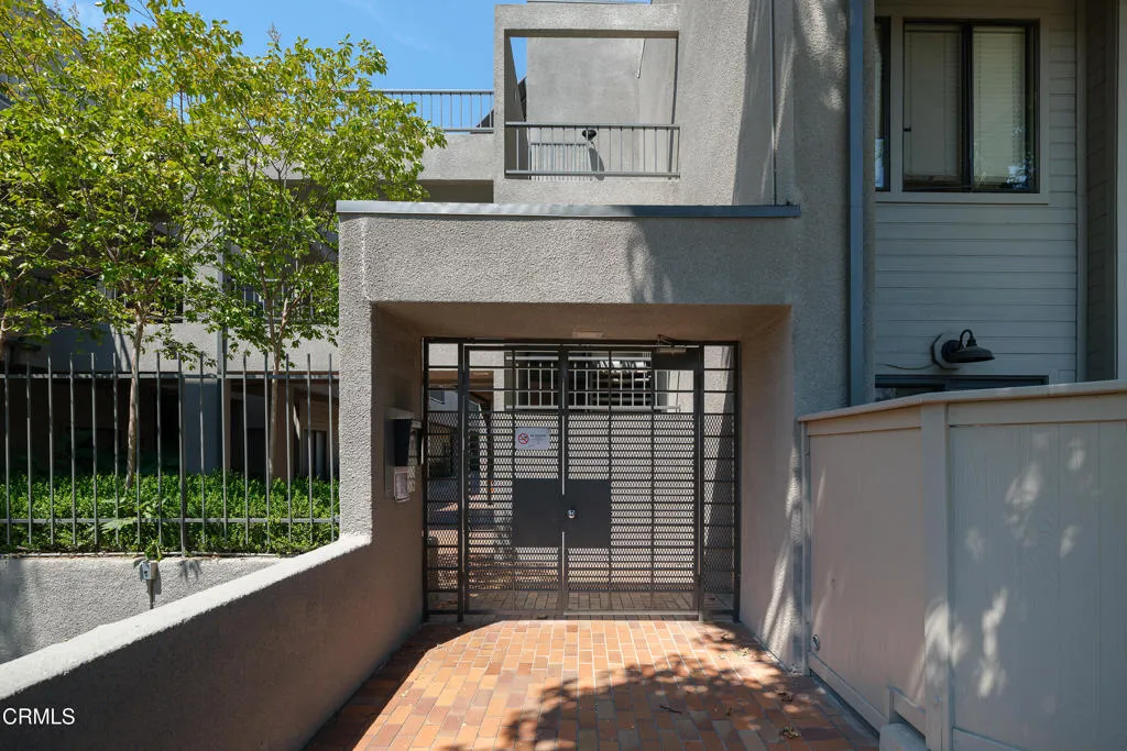 1310 E Orange Grove Boulevard 114, Pasadena, California 91104 home-pic-36