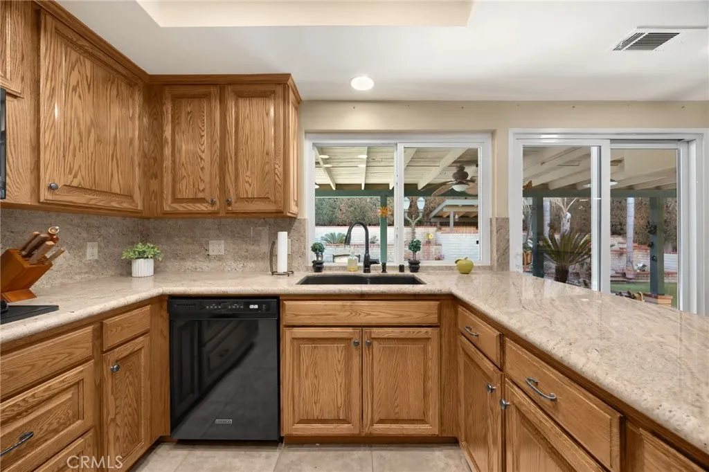 1796 Ravencrest Drive, Brea, California 92821 home-pic-7