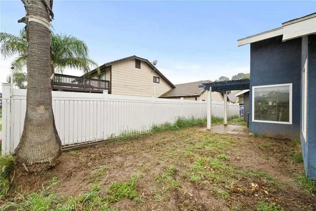 5810 Greens Drive, Riverside, California 92509 home-pic-26