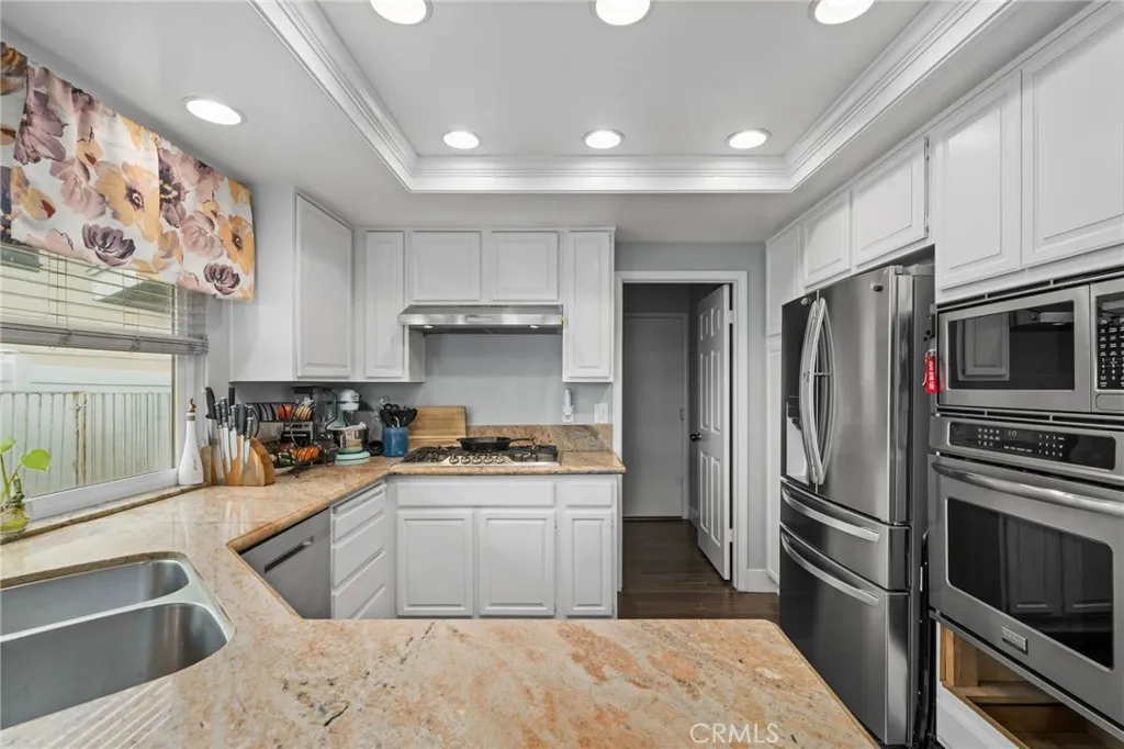 5810 Greens Drive, Riverside, California 92509 home-pic-14