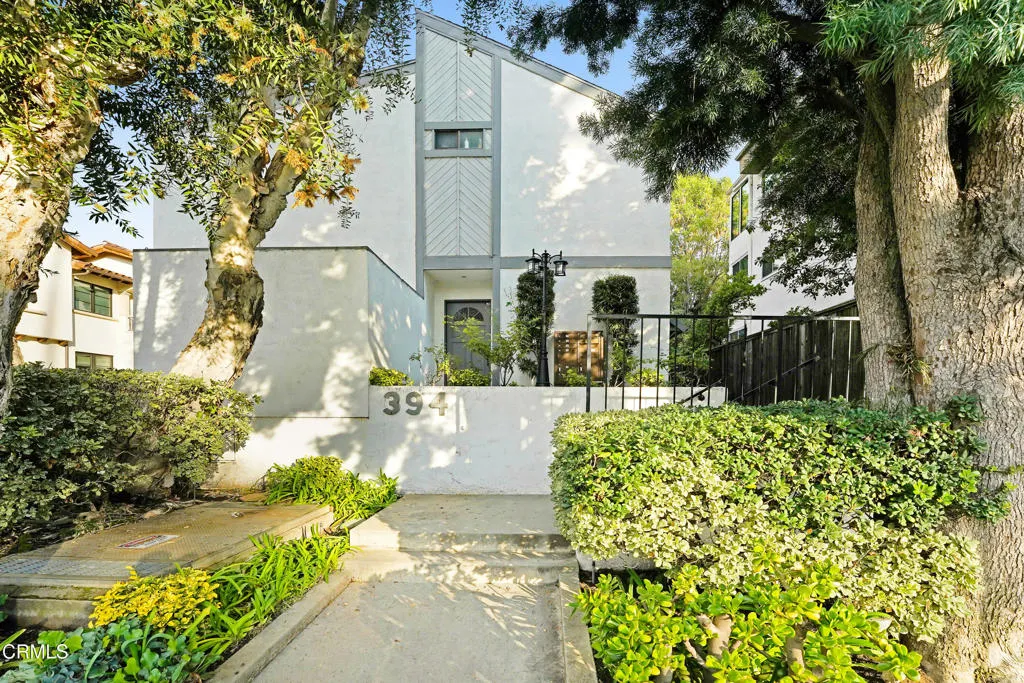 394 S Los Robles Avenue 2, Pasadena, California 91101 home-pic-17