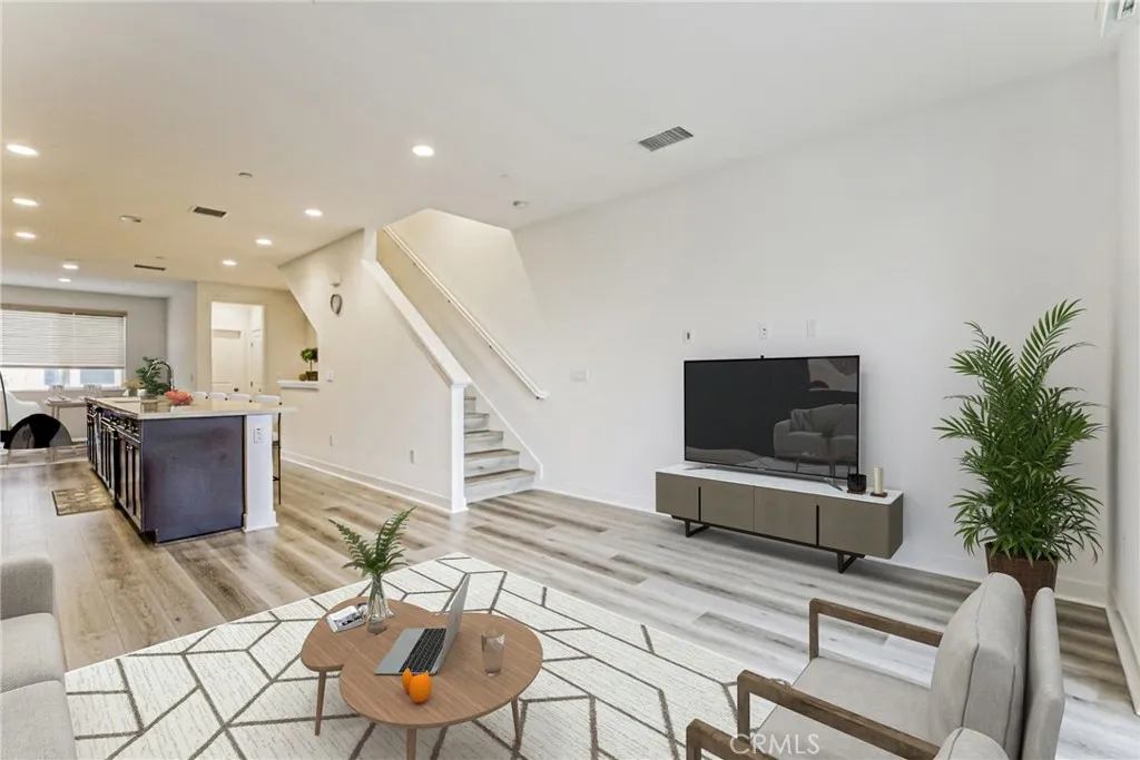 7705 Sage Drive, Pico Rivera, California 90660 home-pic-13
