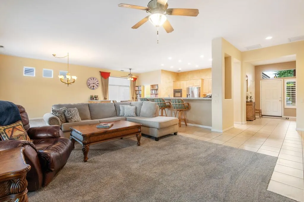 35370 Flute Avenue, Palm Desert, California 92211 home-pic-2