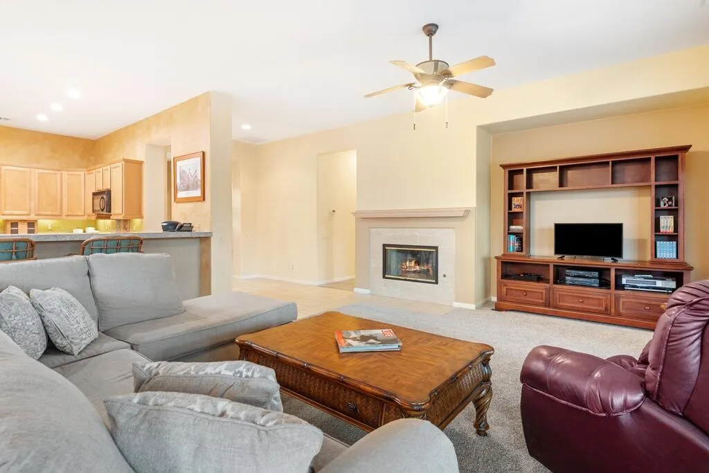 35370 Flute Avenue, Palm Desert, California 92211 home-pic-3