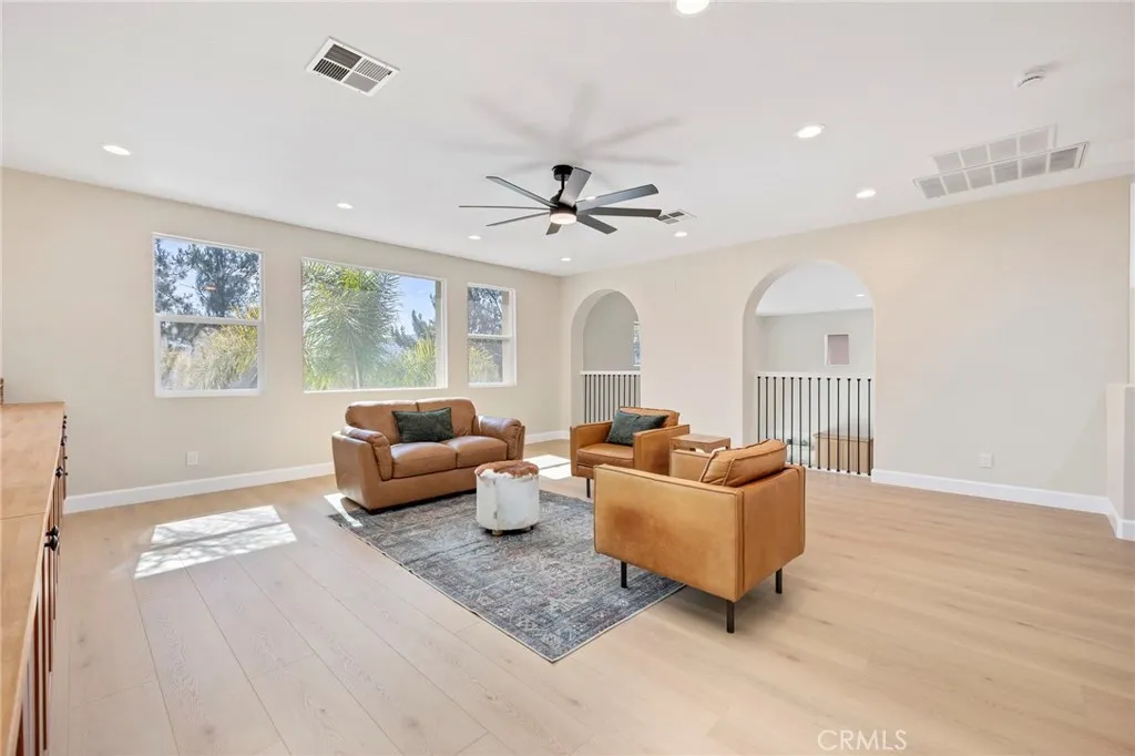 32127 Camino Rabago, Temecula, California 92592 home-pic-40