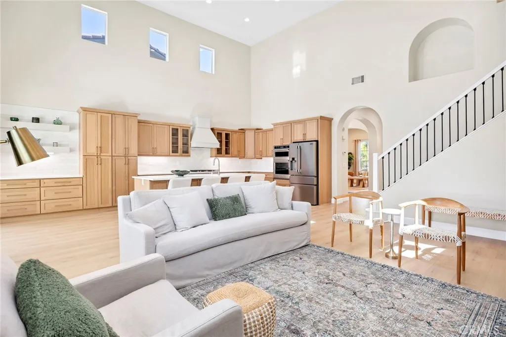32127 Camino Rabago, Temecula, California 92592 home-pic-26