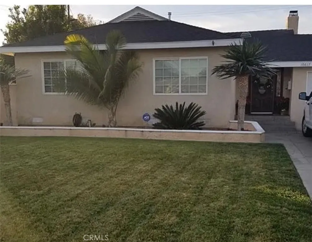 10617 Dolan Avenue, Downey, California 90241 home-pic-1