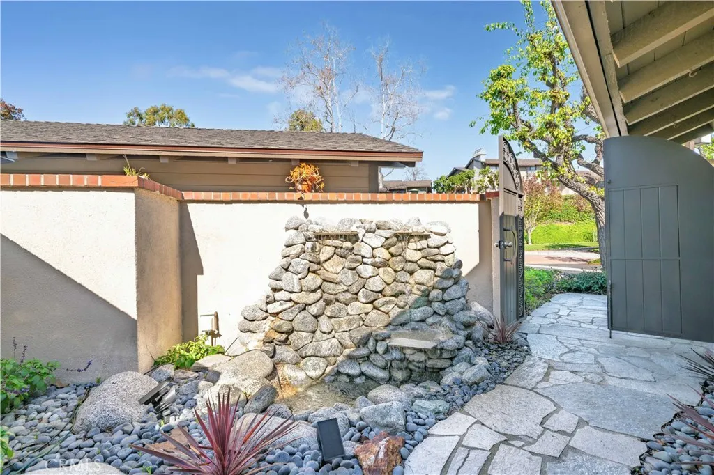 30 Arboles, Irvine, California 92612 home-pic-6
