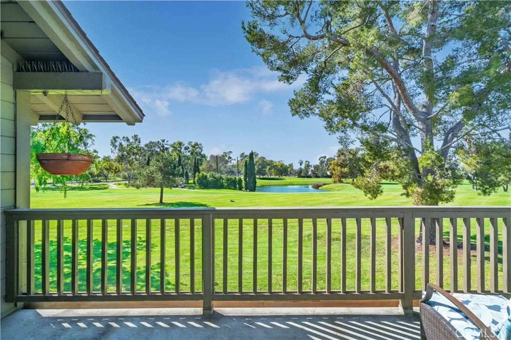 30 Arboles, Irvine, California 92612 home-pic-11