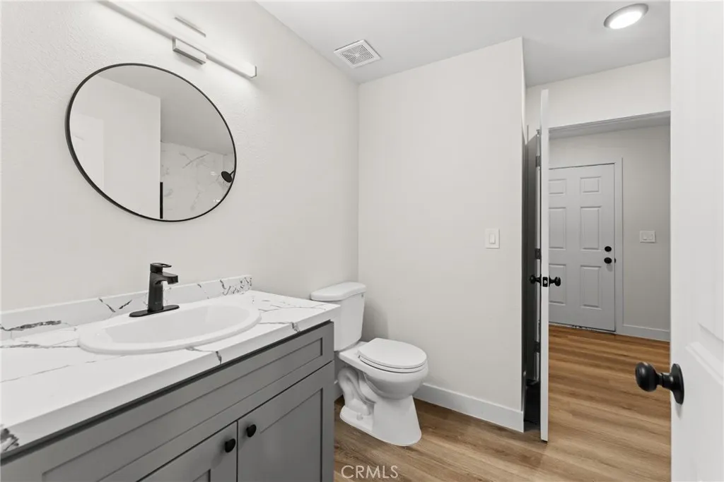 1365 W Etiwanda Avenue, Rialto, California 92376 home-pic-15