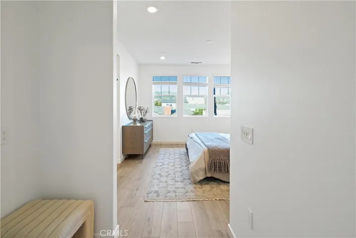 Private Entry to Primary Suite