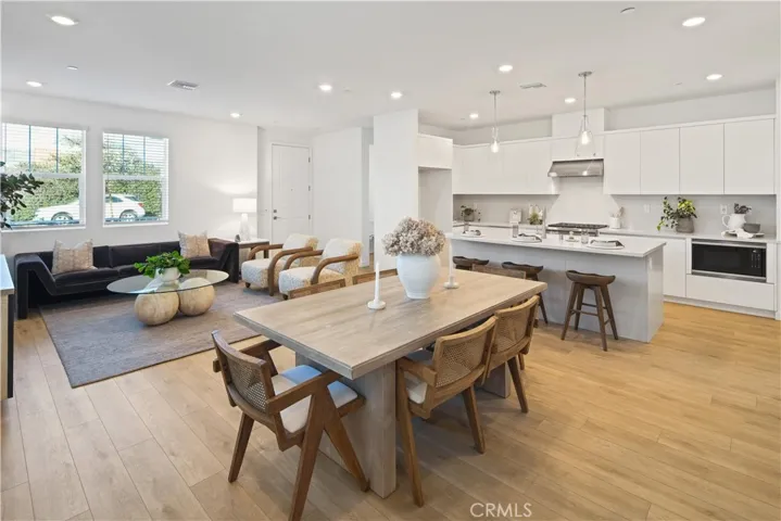 Open Concept 1st Level
