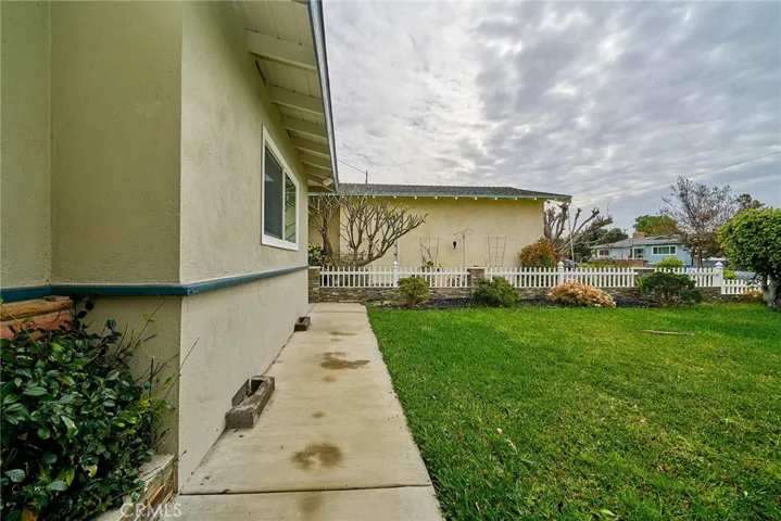 2401 Foxdale, La Habra, California 90631