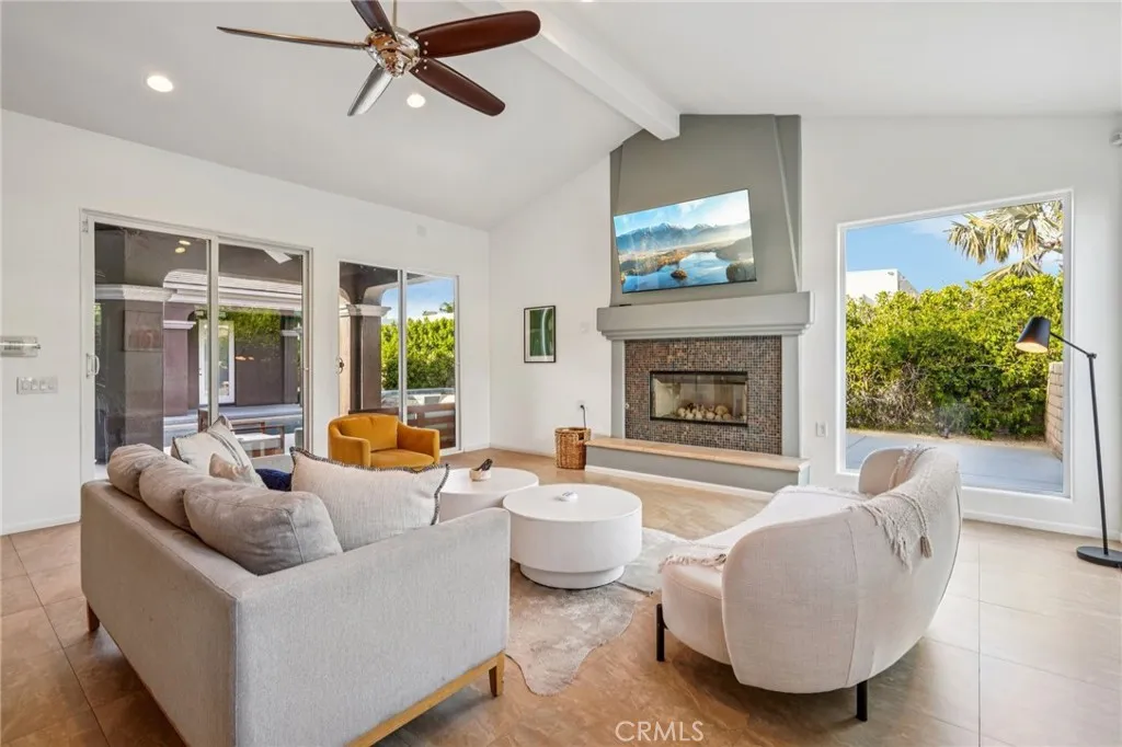 1420 E Via Escuela, Palm Springs, California 92262 home-pic-7