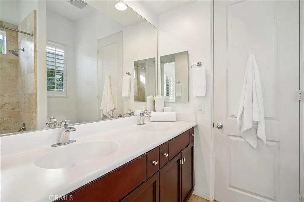 1420 E Via Escuela, Palm Springs, California 92262 home-pic-28