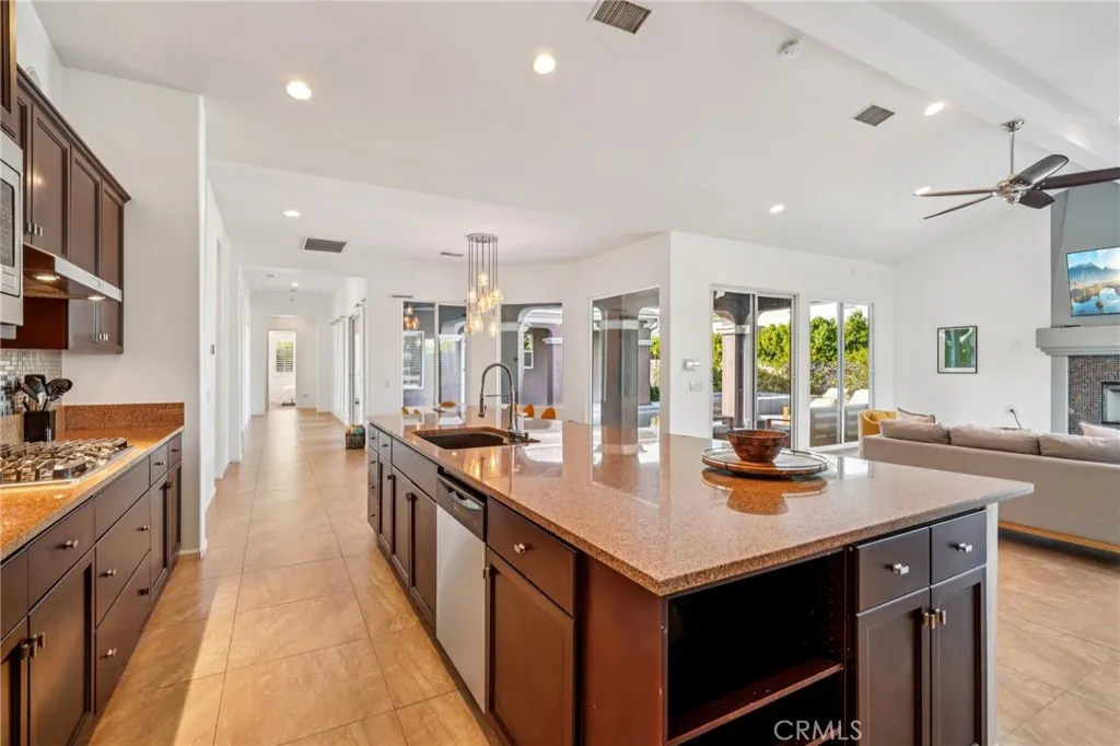 1420 E Via Escuela, Palm Springs, California 92262 home-pic-16