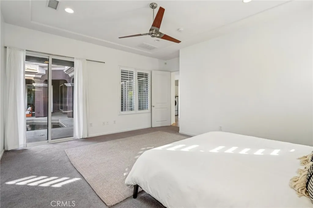 1420 E Via Escuela, Palm Springs, California 92262 home-pic-33