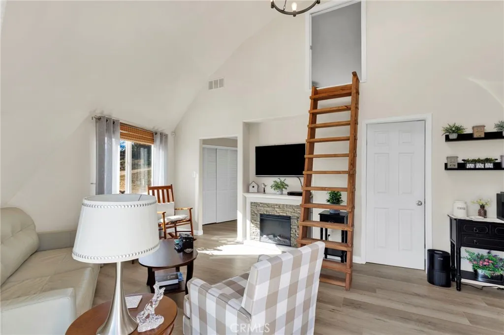 8322 Lebec Road, Pinon Hills, California 92372 home-pic-31