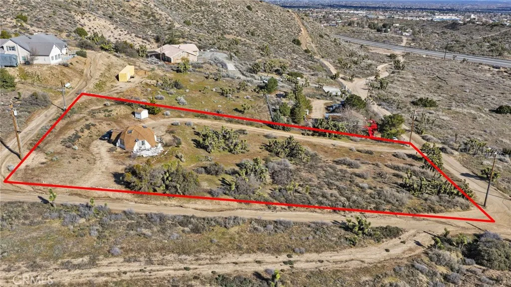 8322 Lebec Road, Pinon Hills, California 92372 home-pic-43