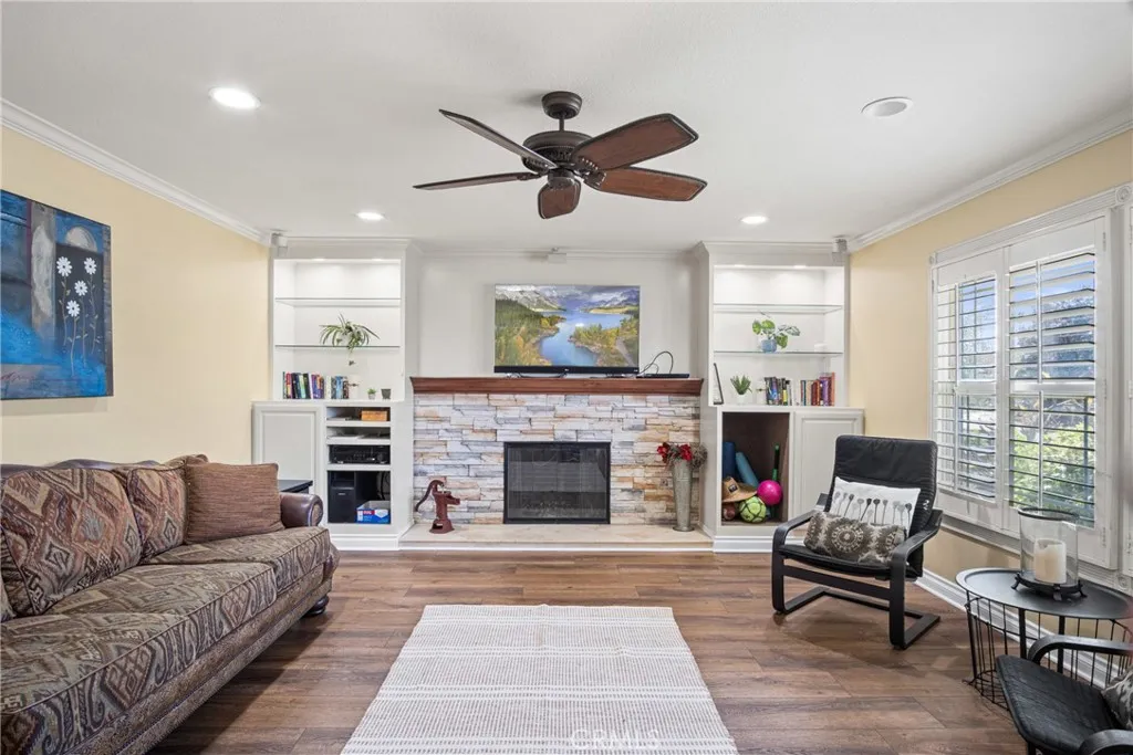 9432 Alderbury, Cypress, California 90630 home-pic-15