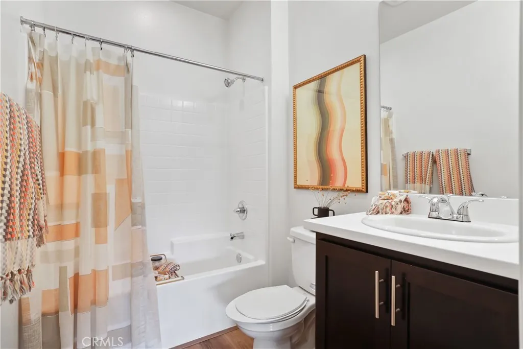 31 Bigsby Drive, Stanton, California 90680 home-pic-15