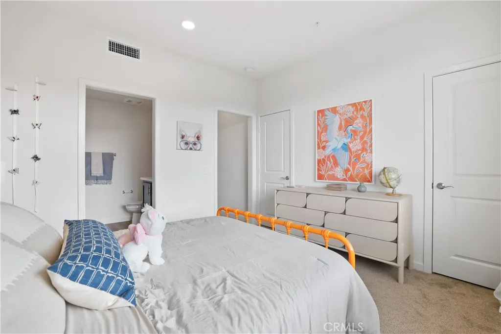 31 Bigsby Drive, Stanton, California 90680 home-pic-26