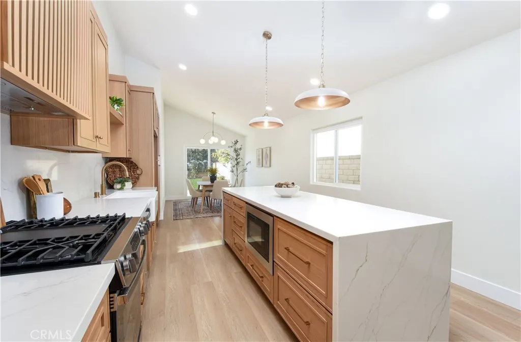 24041 Zancon, Mission Viejo, California 92692 home-pic-6