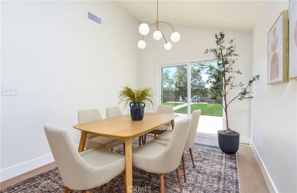 24041 Zancon, Mission Viejo, California 92692 home-pic-9