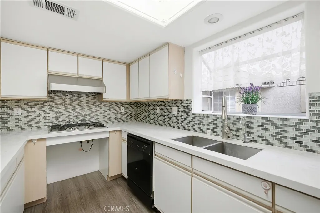 1230 Elm G, San Gabriel, California 91775 home-pic-11