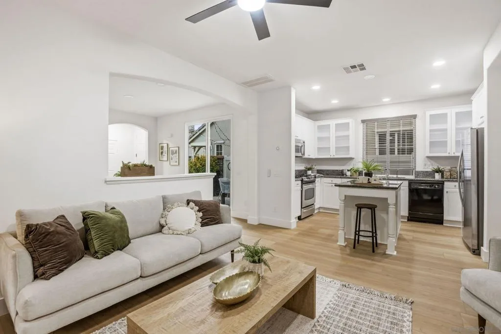28848 Laurel Ln, Temecula, California 92591 home-pic-23