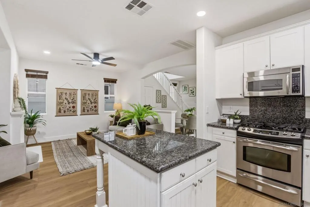 28848 Laurel Ln, Temecula, California 92591 home-pic-26