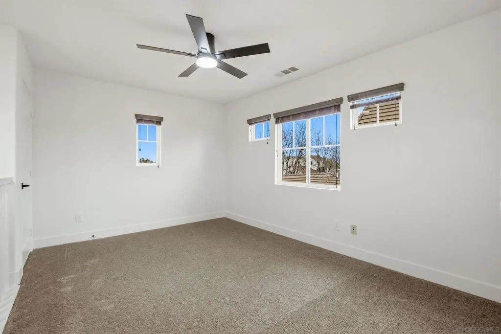 28848 Laurel Ln, Temecula, California 92591 home-pic-35