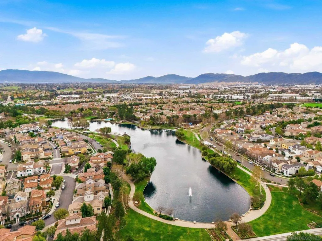 28848 Laurel Ln, Temecula, California 92591 home-pic-43