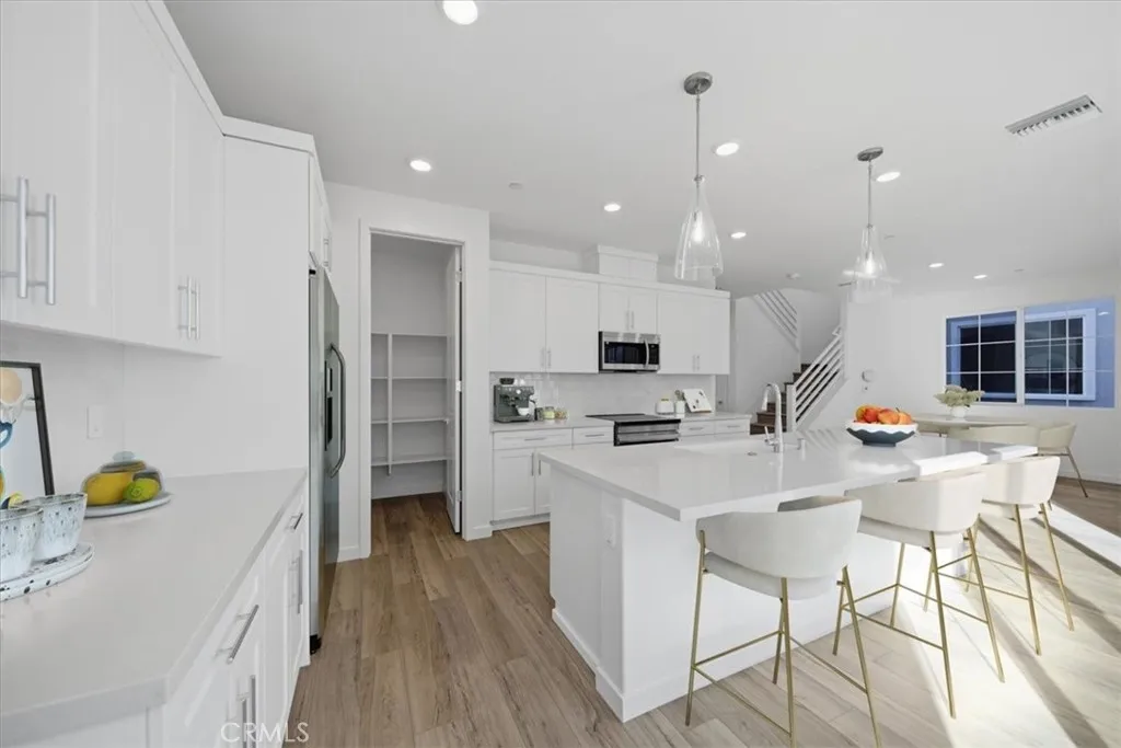 4805 Arroyo Run, Moorpark, California 93021 home-pic-7