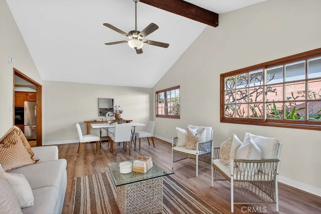 10904 1st Avenue, Whittier, California 90603 home-pic-10