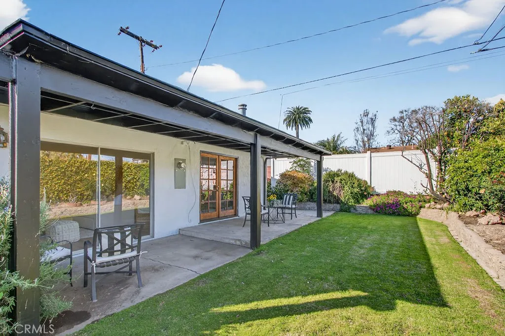 10904 1st Avenue, Whittier, California 90603 home-pic-20