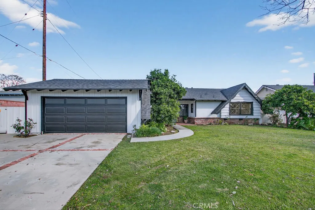 10904 1st Avenue, Whittier, California 90603 home-pic-22