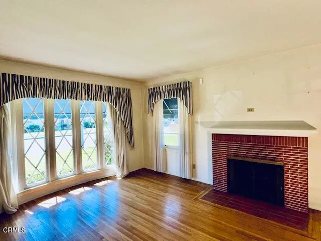715 W Robert Avenue, Oxnard, California 93030 home-pic-3