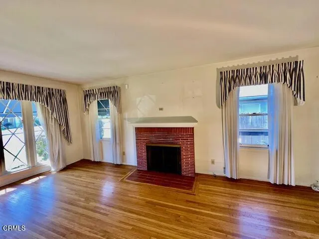 715 W Robert Avenue, Oxnard, California 93030 home-pic-4