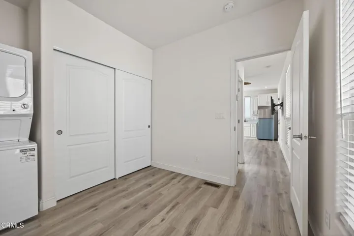 10-web-or-mls-UpmarketMedia-3975Tel-035