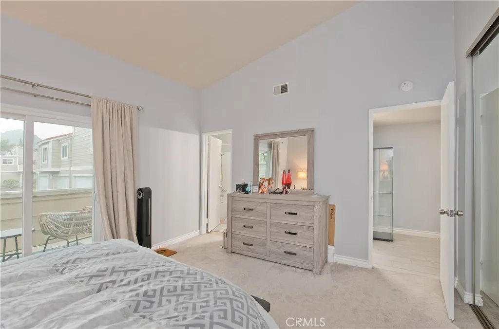 31321 The Old G, Castaic, California 91384 home-pic-10