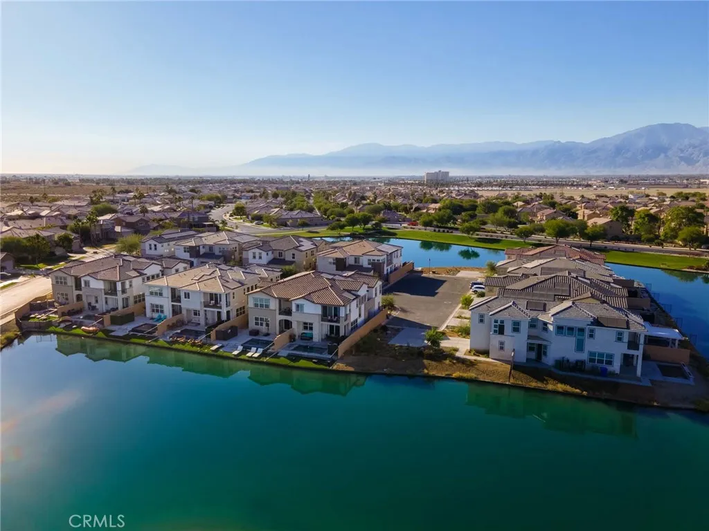 84650 Litorale Court, Indio, California 92203 home-pic-31