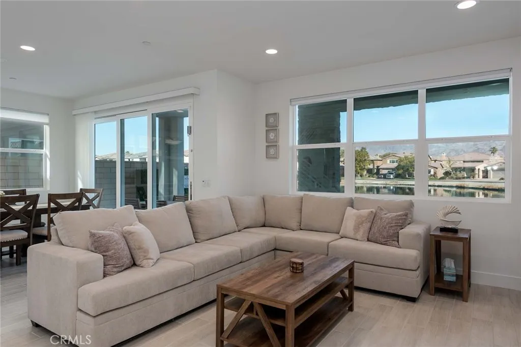 84650 Litorale Court, Indio, California 92203 home-pic-6