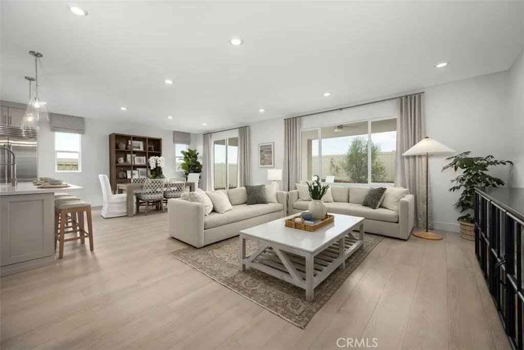42966 Summer Lane, Lancaster, California 93536 home-pic-2