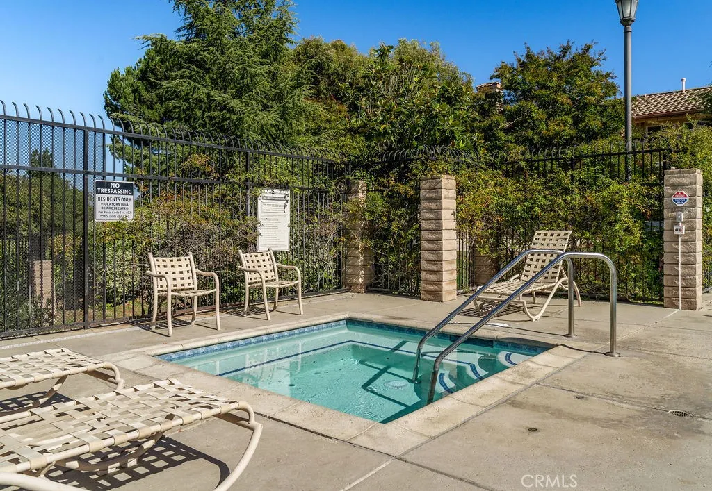 1360 Ashton Park Lane, Newbury Park, California 91320 home-pic-39
