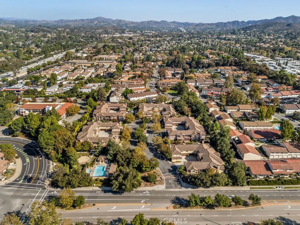 1360 Ashton Park Lane, Newbury Park, California 91320 home-pic-41
