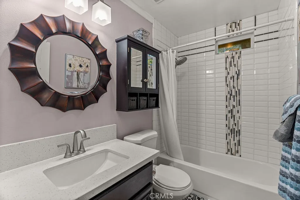 1360 Ashton Park Lane, Newbury Park, California 91320 home-pic-25